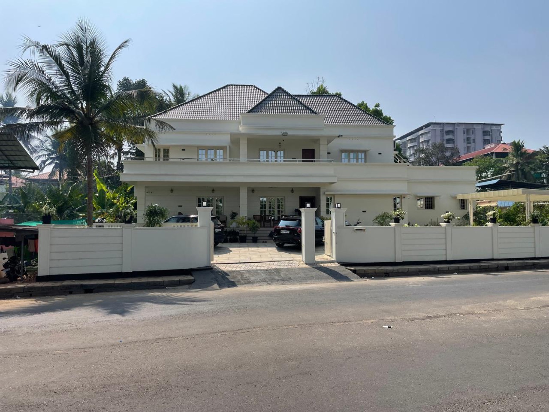 White villa, road frontage
